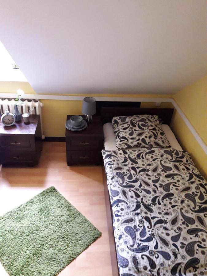 Hostel Palacyk Bydgoszcz Exteriör bild