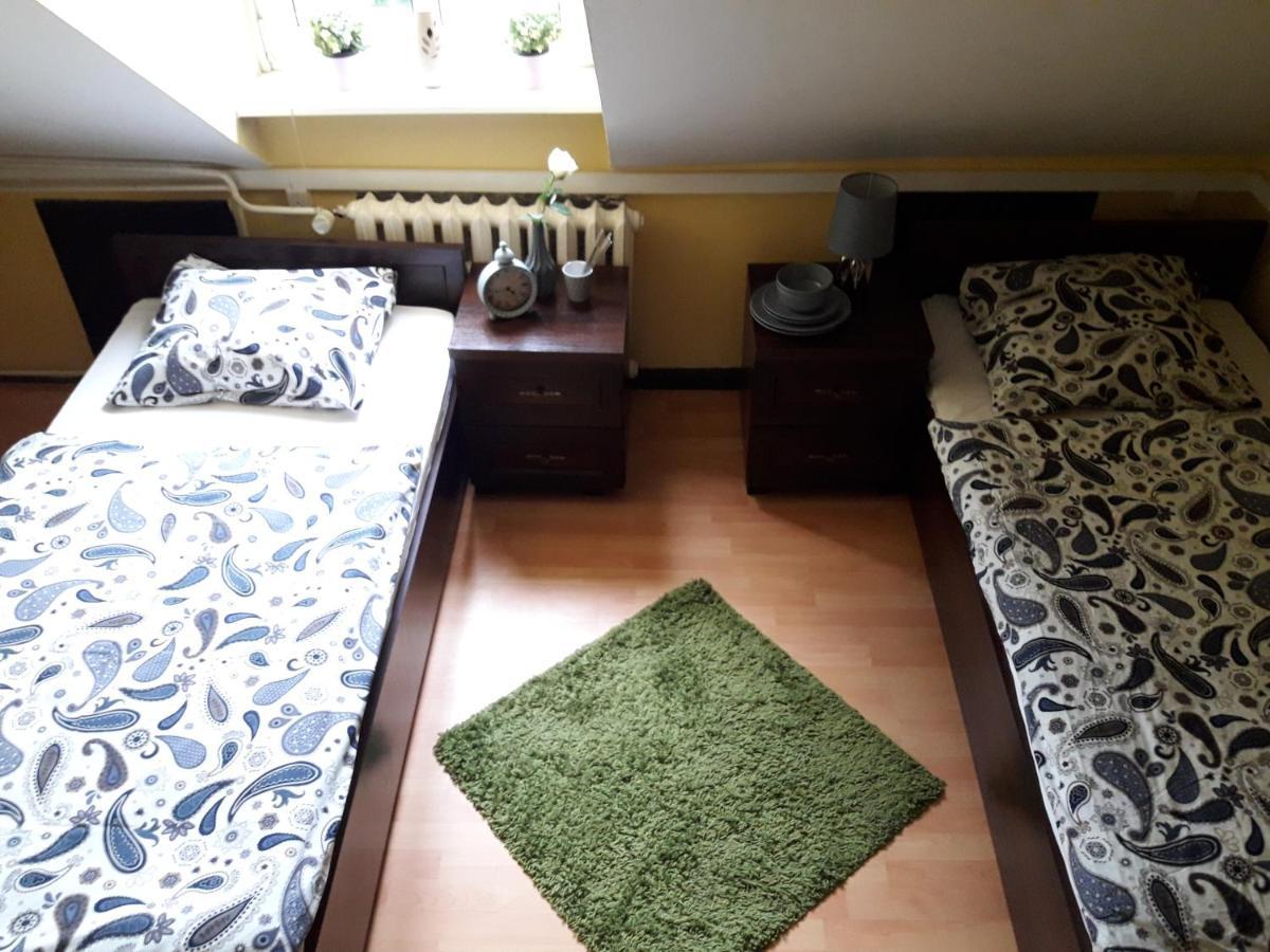 Hostel Palacyk Bydgoszcz Exteriör bild