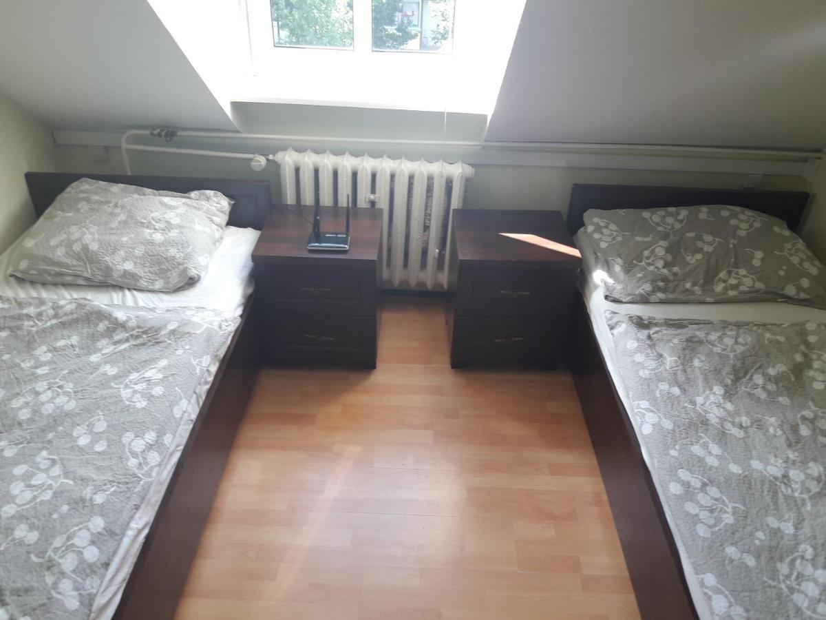 Hostel Palacyk Bydgoszcz Exteriör bild