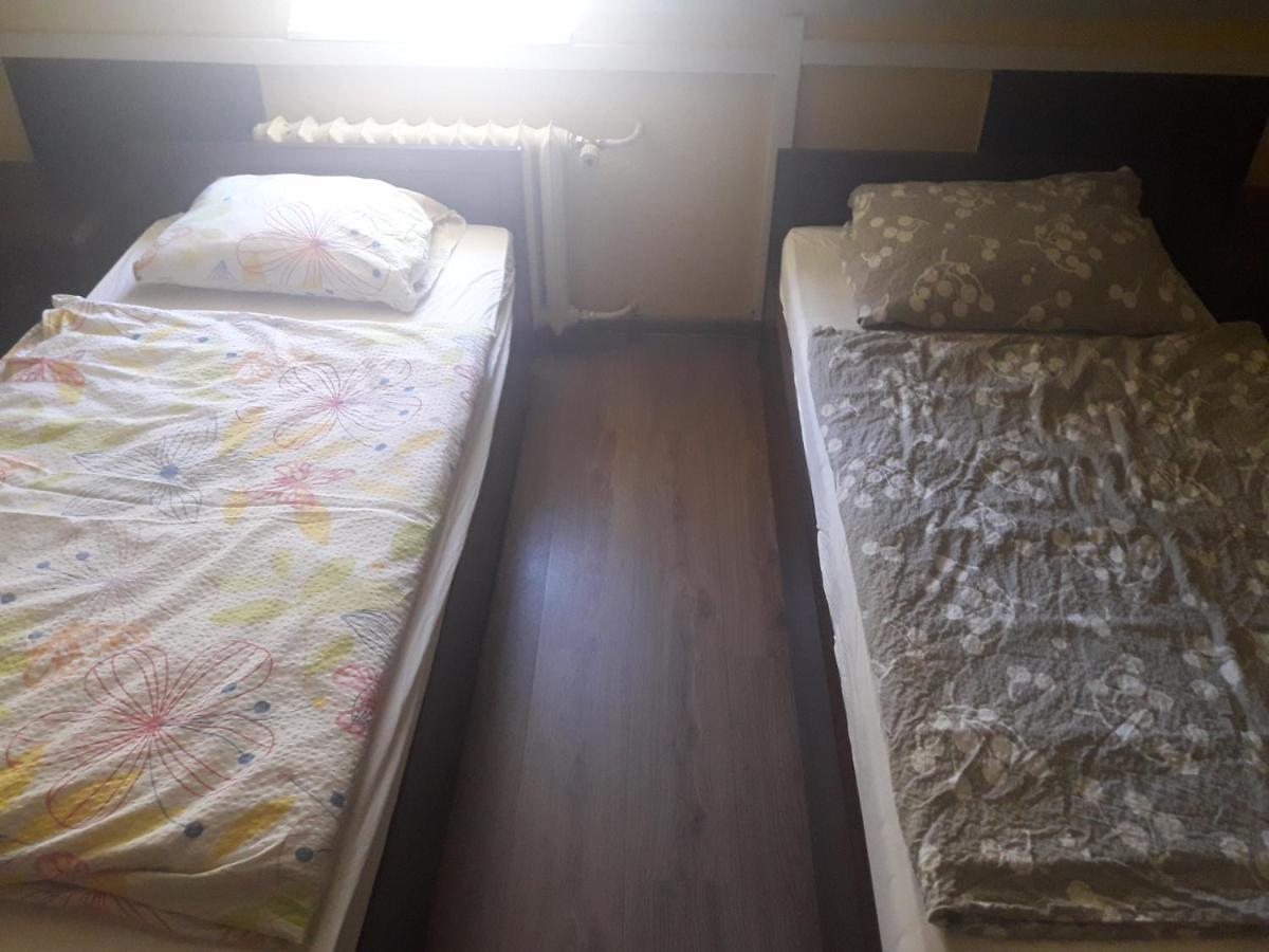 Hostel Palacyk Bydgoszcz Exteriör bild