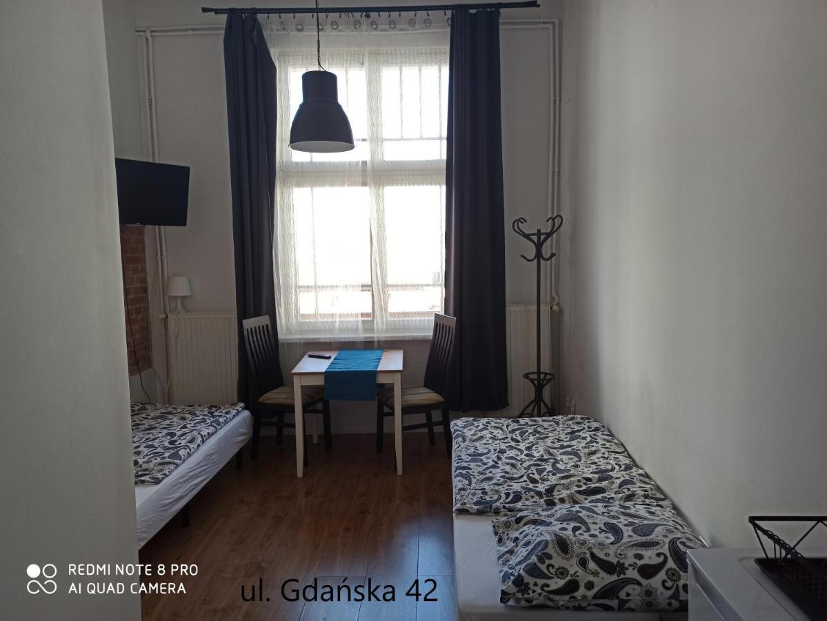Hostel Palacyk Bydgoszcz Exteriör bild