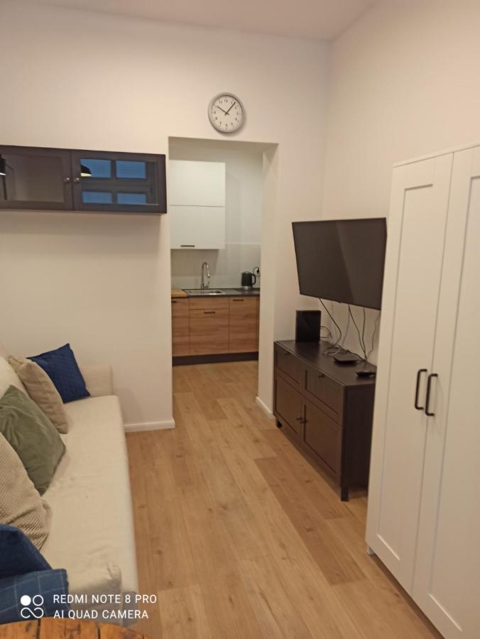 Hostel Palacyk Bydgoszcz Exteriör bild